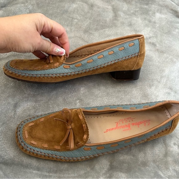 Salvatore Ferragamo Women’s Loafers 9.5 Light Brown Light Blue Woven Bow Casual - Picture 11 of 15